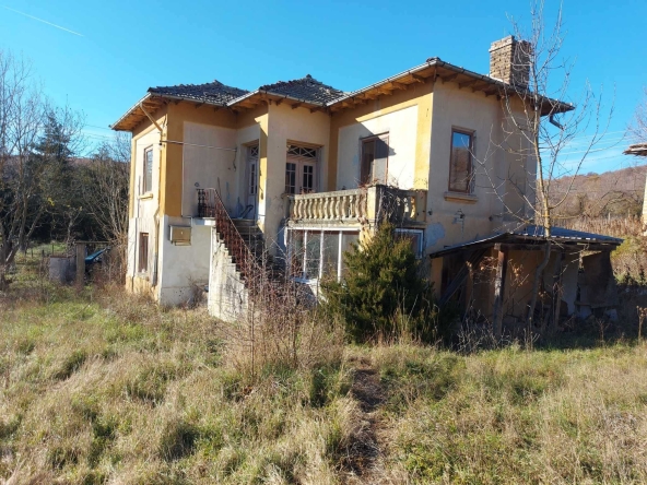 Къща в с. Заветно, Област Търговище - 120 кв.м за 276 €/кв.м - Снимка #1