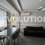 Дава се под наем Тристаен апартамент в Варна, Окръжна болница - 90 кв.м за 687.99 € - Снимка #1