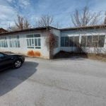 Дава се под наем Склад в Търговище, Промишлена зона - 200 кв.м за 408 € - Снимка #1