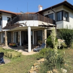 Къща в с. Кошарица, Област Бургас - 225 кв.м за 329 €/кв.м - Снимка #1