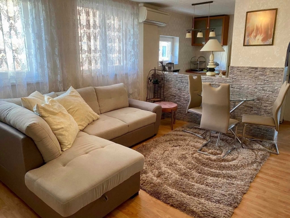 Двустаен апартамент в София, Яворов - 72 кв.м за 1875 €/кв.м - Снимка #1