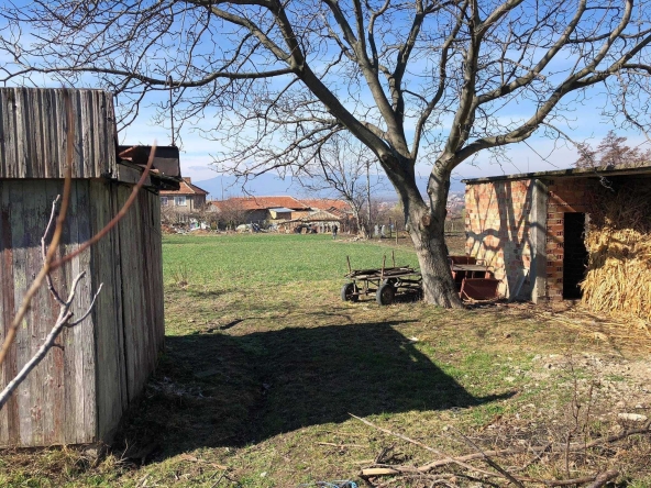 Парцел в Карлово - 930 кв.м за 33 €/кв.м - Снимка #1