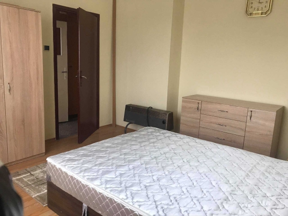 Дава се под наем Двустаен апартамент в София, Света Троица - 60 кв.м за 373.83 € - Снимка #1