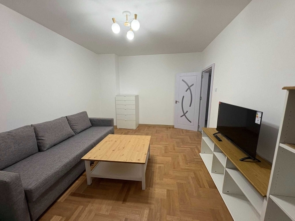 Дава се под наем Тристаен апартамент в София, Овча купел 1 - 110 кв.м за 663 € - Снимка #1