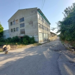 Промишлена сграда в Търговище, Промишлена зона - 10000 кв.м за 200 €/кв.м - Снимка #1