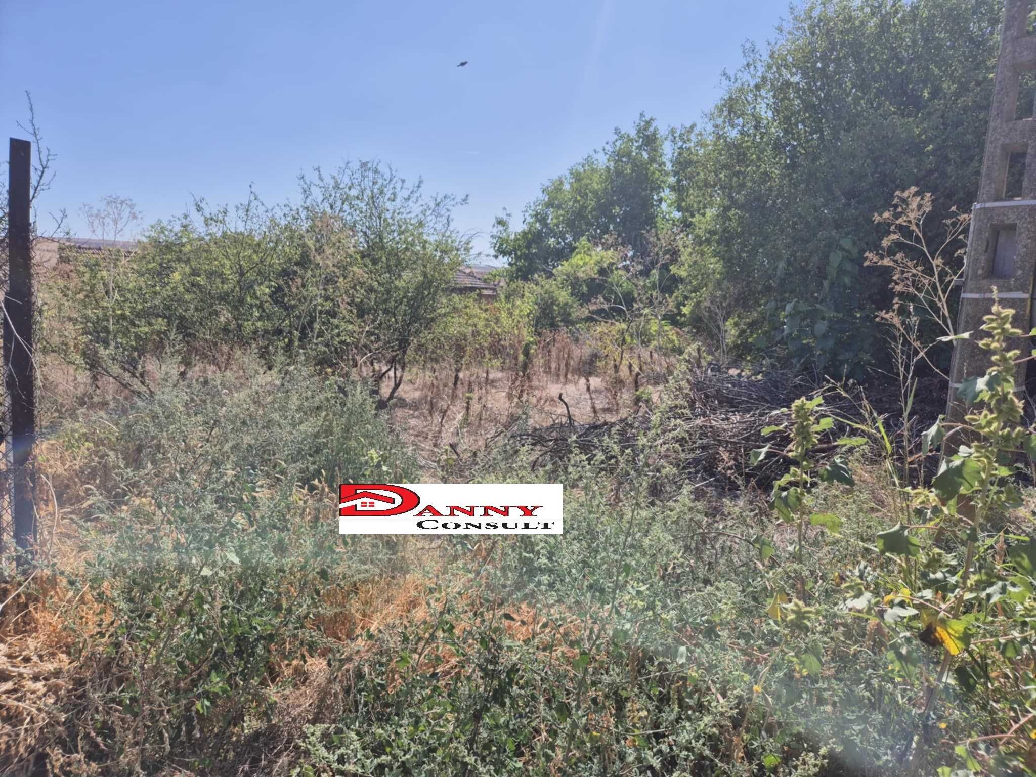 Парцел в Велико Търново, Акация - 770 кв.м за 10 €/кв.м - Снимка #1