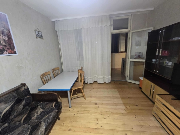 Дава се под наем Тристаен апартамент в София, Младост 3 - 74 кв.м за 498.27 € - Снимка #1