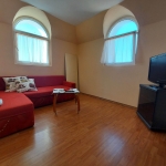 Дава се под наем Двустаен апартамент в Бургас, Възраждане - 40 кв.м за 306 € - Снимка #1