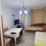 Дава се под наем Двустаен апартамент в Бургас, Лазур - 75 кв.м за 433.5 € - Снимка #1