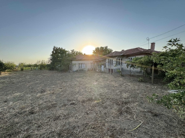 Къща в с. Чернолик, Област Силистра - 120 кв.м за 174 €/кв.м - Снимка #1