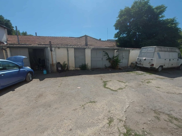 Промишлена сграда в Търговище, Промишлена зона - 85 кв.м за 510 €/кв.м - Снимка #1