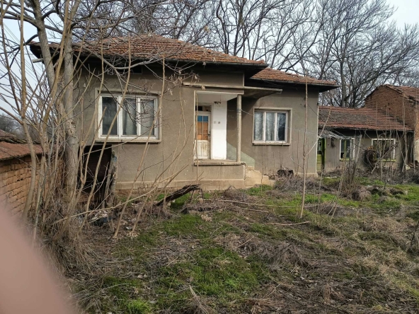 Къща в с. Българене, Област Плевен - 70 кв.м за 168 €/кв.м - Снимка #1