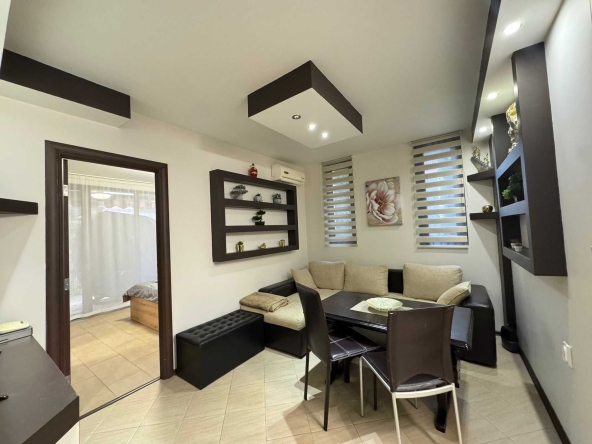 Тристаен апартамент в к.к. Слънчев бряг - 75 кв.м за 788 €/кв.м - Снимка #1