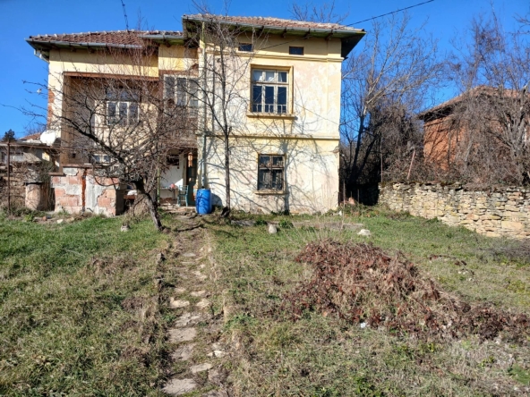 Къща в Габрово, Център - 100 кв.м за 179 €/кв.м - Снимка #1