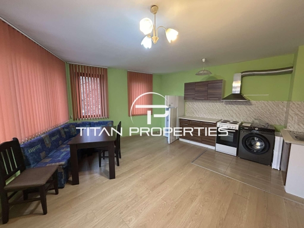 Дава се под наем Тристаен апартамент в Варна, Център - 84 кв.м за 498.27 € - Снимка #1