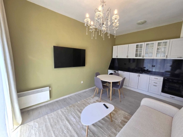 Тристаен апартамент в Банско - 62 кв.м за 720 €/кв.м - Снимка #1