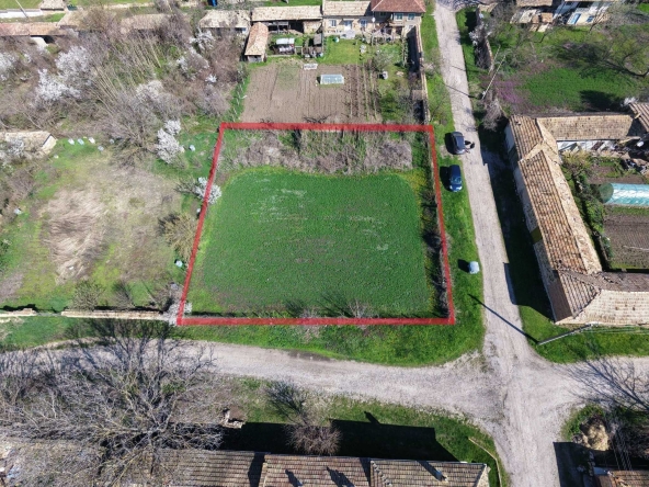 Парцел в с. Садина, Област Търговище - 1120 кв.м за 5 €/кв.м - Снимка #1