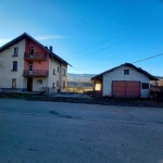 Дава се под наем Къща в Ловеч, Гозница - 1000 кв.м за 348.84 € - Снимка #1