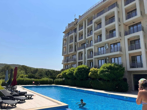 Едностаен апартамент в с. Шкорпиловци, Област Варна - 38 кв.м за 583 €/кв.м - Снимка #1