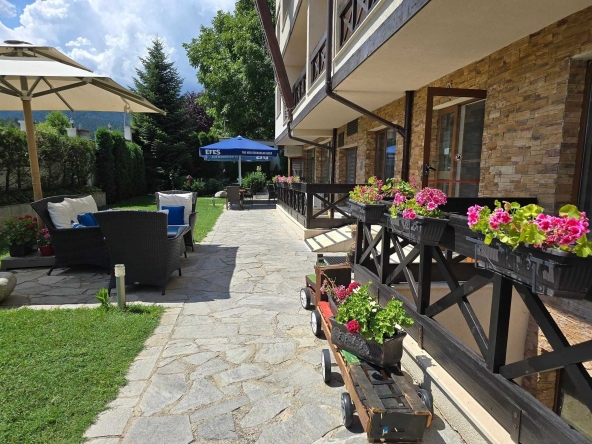 Двустаен апартамент в Банско - 63 кв.м за 891 €/кв.м - Снимка #1