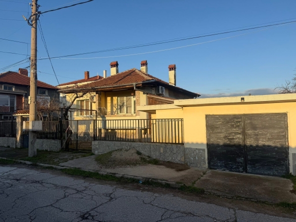 Къща в Първомай - 100 кв.м за 663 €/кв.м - Снимка #1