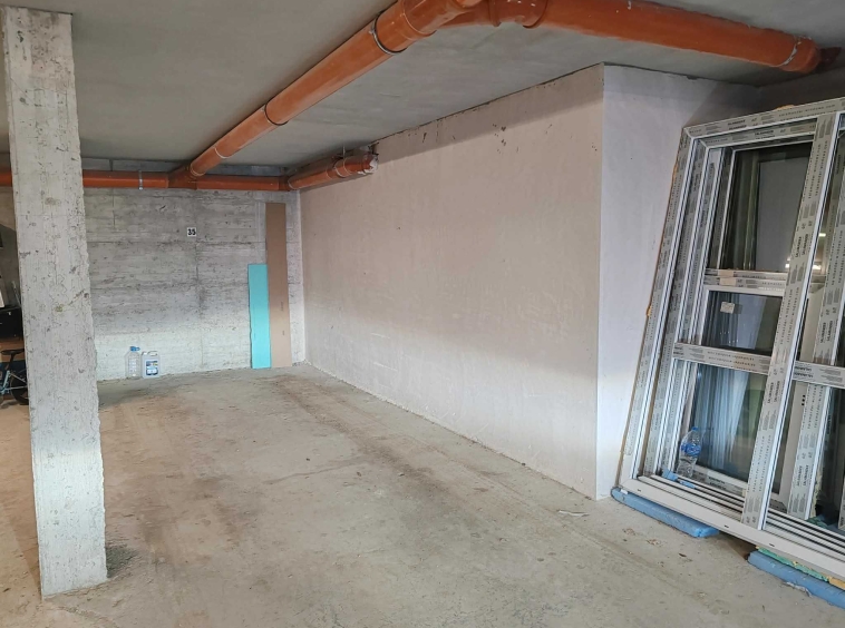 Гараж / Паркомясто в Варна, Възраждане 3 - 10 кв.м за 1938 €/кв.м - Снимка #1