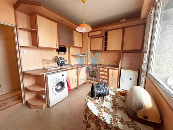 Двустаен апартамент в Шумен, Пазара - 55 кв.м за 788 €/кв.м - Снимка #1