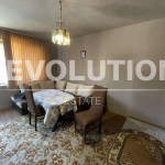 Дава се под наем Двустаен апартамент в Варна, Колхозен пазар - 58 кв.м за 425 € - Снимка #1