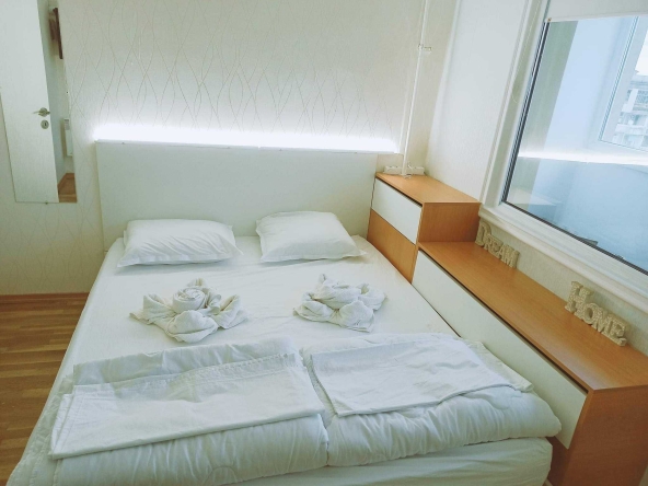 Дава се под наем Четиристаен апартамент в Бургас, Изгрев - 90 кв.м за 459 € - Снимка #1