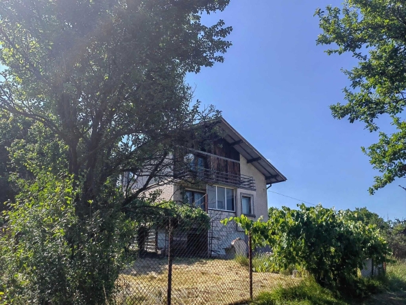 Къща в София, Център - 180 кв.м за 1000 €/кв.м - Снимка #1