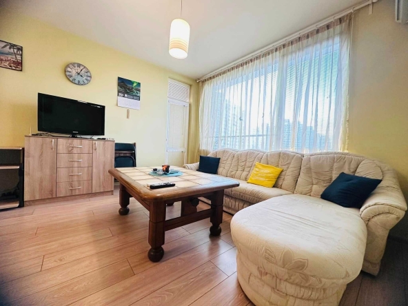 Дава се под наем Тристаен апартамент в София, Люлин 2 - 90 кв.м за 500 € - Снимка #1