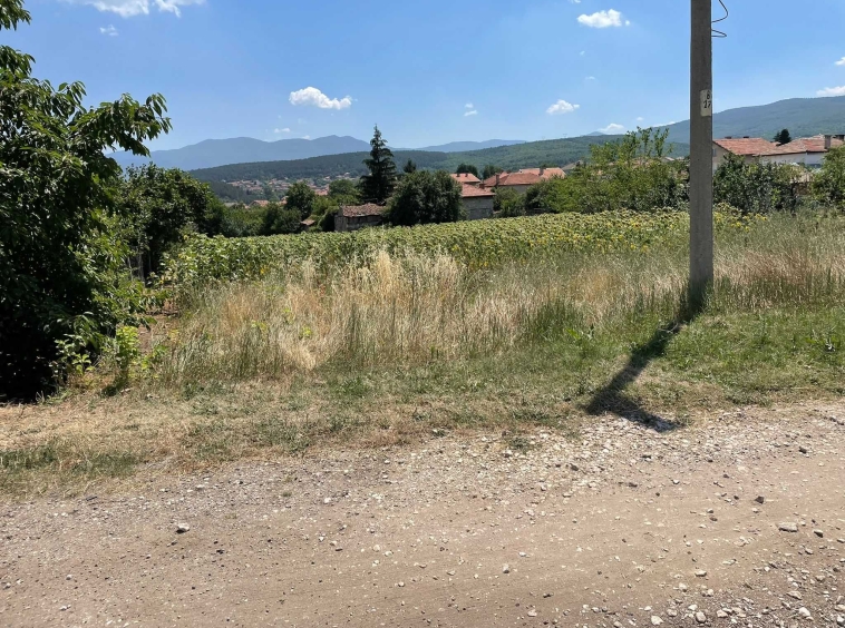 Парцел в с. Радилово, Област Пазарджик - 709 кв.м за 29 €/кв.м - Снимка #1