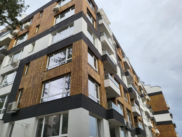 Тристаен апартамент в Стара Загора, Три чучура - север - 89 кв.м за 1057 €/кв.м - Снимка #1