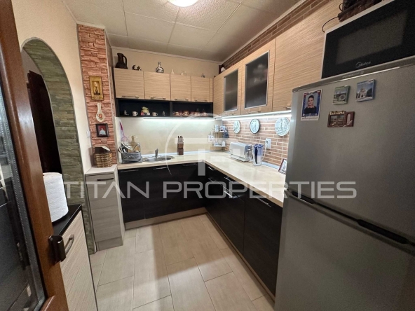 Тристаен апартамент в Бургас, Възраждане - 94 кв.м за 1437 €/кв.м - Снимка #1