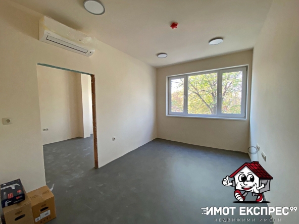 Дава се под наем  в Асеновград -  кв.м за 255 € - Снимка #1