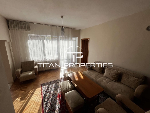 Дава се под наем Двустаен апартамент в Пловдив, Център - 68 кв.м за 350 € - Снимка #1