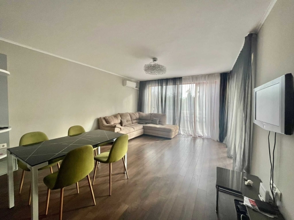 Дава се под наем Тристаен апартамент в Несебър - 70 кв.м за 600 € - Снимка #1