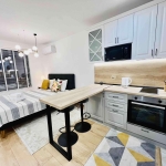 Дава се под наем Едностаен апартамент в Варна, Бриз - 32 кв.м за 600 € - Снимка #1