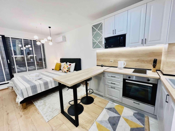 Дава се под наем Едностаен апартамент в Варна, Бриз - 32 кв.м за 600 € - Снимка #1