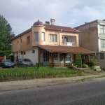 Дава се под наем Хотел в с. Борован, Област Враца - 126 кв.м за 306 € - Снимка #1