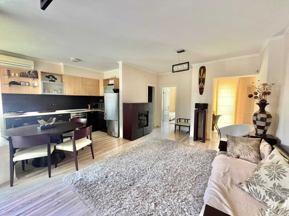 Тристаен апартамент в Свети Влас - 150 кв.м за 1134 €/кв.м - Снимка #1