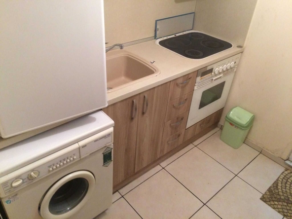 Дава се под наем  в Пловдив, Старият град - 17 кв.м за 76.5 € - Снимка #1