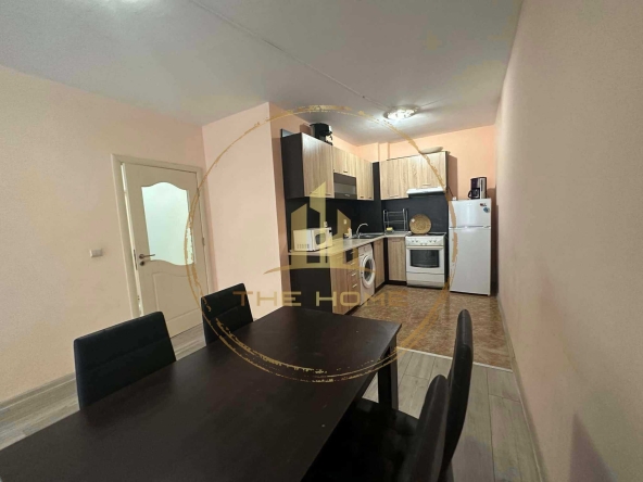 Дава се под наем Тристаен апартамент в Варна, Лятно кино Тракия - 92 кв.м за 475 € - Снимка #1