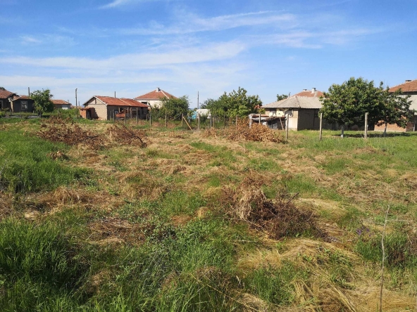 Парцел в с. Сива река, Област Хасково - 734 кв.м за 21 €/кв.м - Снимка #1