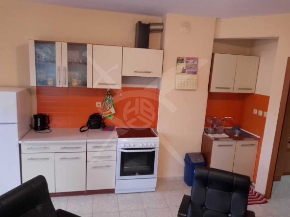 Дава се под наем Двустаен апартамент в Варна, Бриз - 75 кв.м за 350 € - Снимка #1