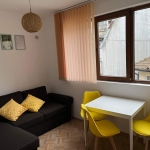 Дава се под наем Двустаен апартамент в Варна, Централна поща - 45 кв.м за 408 € - Снимка #1