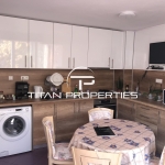 Дава се под наем Тристаен апартамент в Бургас, Център - 90 кв.м за 510 € - Снимка #1