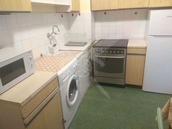 Дава се под наем Двустаен апартамент в Варна, Левски - 47 кв.м за 325 € - Снимка #1