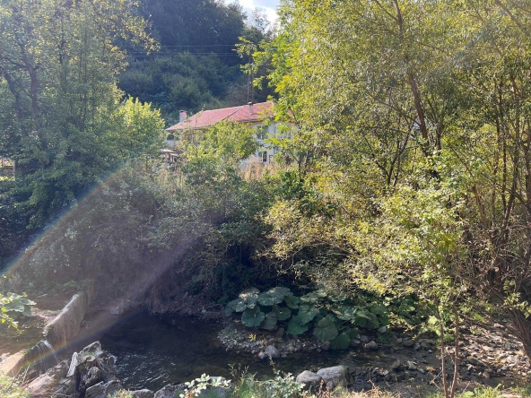 Къща в Габрово, Етъра - 200 кв.м за 460 €/кв.м - Снимка #1