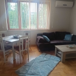 Дава се под наем Тристаен апартамент в Варна, Левски - 110 кв.м за 561 € - Снимка #1